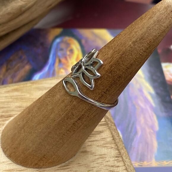 Lotus Flower Sterling Silver Wrap Around Ring - Picture 3 of 6